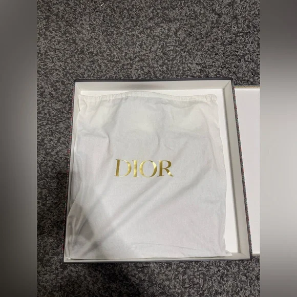 Christian Dior Burgundy bookbag Tote Bag - Picture 5 of 7